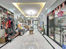 新上房源 带10平方左右露台业主急置换 豪装三房出售