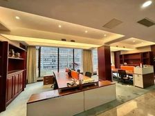 年后算房租丨整层会所接待办公装修丨785平丨私密安静独立车位