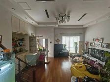 周浦18号线地铁口!联排东边套,南进门双花园,业主回市区诚售