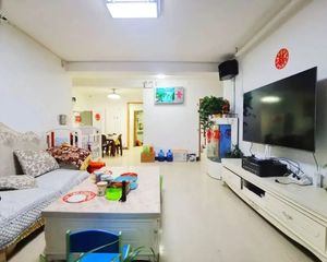 思达大河春天B区 南北通透 双卫 正规商品房 近地铁