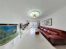 名仕达花园 三室两卫 南北通透 精装修 私产满5年诚意出售