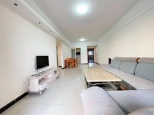 汇景城市山谷 楼龄新 商业配套齐全 车位充足 方便看房