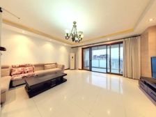 城邦花园东区:湖景电梯中高区173大三居.精装拎包入住有车位