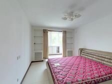 中··介··费··共1··个··点 日华里 2室1厅