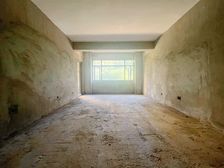 房龄新 电梯房 交通便利 临地铁 满二 南北通透