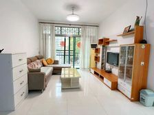 碧月湾花园电梯3房2卫出售