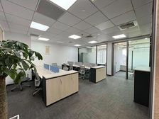 宝华大厦 精装含家具 150平 长寿路7号 13号线地铁上建