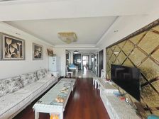 川沙别墅品质小区 花园洋房 一梯一卡安全 环境优美景观房