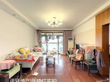 龙兆苑!电梯高区景观 户型好,已装修,带家具家电,可按揭