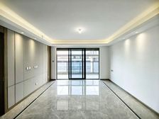 华侨城洋房 精装修 双卫 大平层 全新没住过