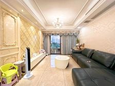 照母山稀缺户型带车位。 香港置地约克郡汀兰 房源保真!