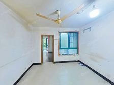 新出好房,送30平花园,业主急出,视野开阔,可做两房,随时看