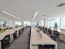 超甲写 人工位区 电梯口半层 户型可改 价位条件好谈下