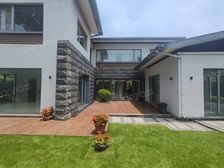 湖畔B2户型临河独栋的蕞低价!精装367平无地下室