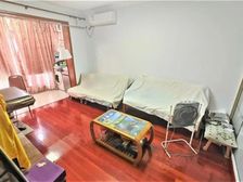 门口就是菜市场和书院 高楼层 车位充足 商品住宅 正南朝向