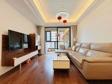 地铁口新上三房,央企保利中央空调地暖,看房随时视野开阔诚意卖