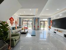 五矿哈施塔特(别墅) 低密度社区 车位充足 正规商品房 朝南