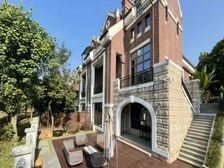 保利山水城别墅 288.7平4居 南向精装修 安静不临街