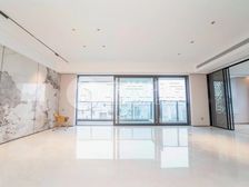 炒股急出有车位丨海上源刚交房丨从未住过人丨小区中心正对花园