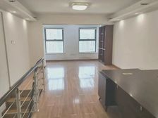 长航蓝晶国际(办公)室40万元,难得的好户型,楼下是地铁