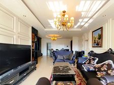 北滨路招商江湾城 高楼层视野 电梯房 环境好 购物方便