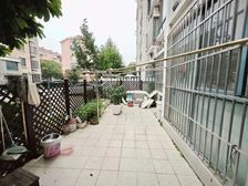 龙湖旁一套必看(送45平花园)满五年V一,业主只信任锦明服务