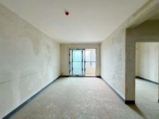 石马河 高楼层视野无遮挡 近地铁 出行方便 正规商品房