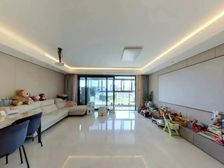 小区均为洋房,低密度,总户数174户,周康品质天花板