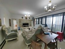 誉峯名门 8米大阳台 仅1字头 四房 全新装修没怎么住