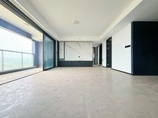 渝8后面精装大平层 两梯两户 入住率高 生活便利