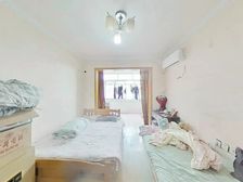 康桥地铁口,2房可做三房,精装修,看房方便