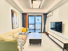 华邦首府 交通便利 精装修 商业配套齐全 房龄新 商品住宅