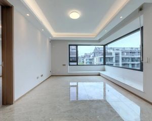 当年4万+的品质社区,现如今2万+,原房主赔钱卖,随时可看!