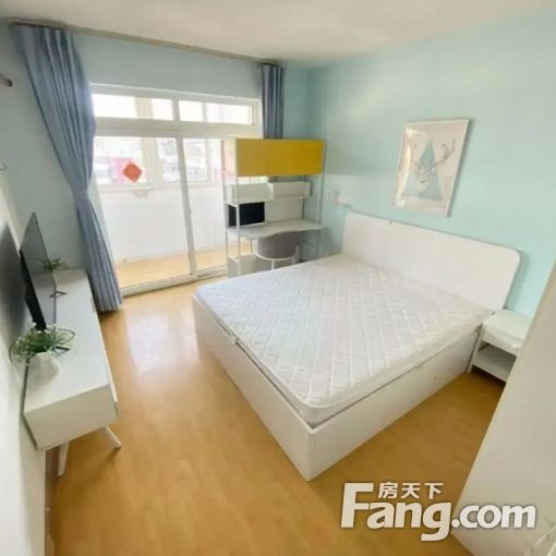 首经贸北京丰台站 精装主卧阳台家具齐全 交通便利随时看房入住