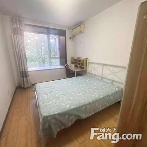 10号线丰台站理想家三环新城三家合租次卧带飘窗2100低价租