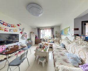地华里 2室2厅 105.28平