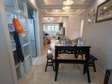 滨浦新苑八村 2室2厅2卫 简单装修 315万元