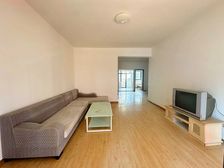 南北通透,一梯两户,业主诚心出售,有钥匙,随时看房