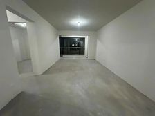 杨家埠浞河景区近中港城和园三室好楼层H户型房主急售