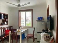 已买急售 东方对面 房龄新 满五税少 拎包入住 价格可谈