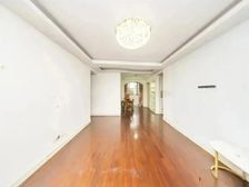 金沙嘉苑新出急售+带车位房龄新环境美+满五惟壹价格可谈有钥匙