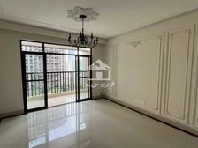 山语城 4房2厅 全新装修 带入户花园