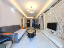 祈福缤纷汇 电梯房 房龄新 双卫格局 满五 小三房