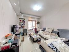 蓝光凯丽香江 71.17平2居 南向精装修 着急出售