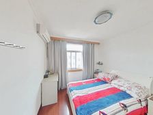 小区中间位置,房型方正,业主诚售,看房方便