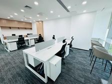 大望路丨华贸中心 100平起租丨金地中心丨正大中心丨泰康集团