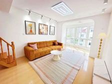 曲水绿荫 130平4居 南东北向豪华装修 拎包入住