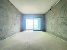 礼嘉 欢乐谷 门口双轻轨 可8叔和10燕