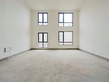 东区郑大一附院旁 龙之梦西苑临河观景毛坯大复试送车位急售随时