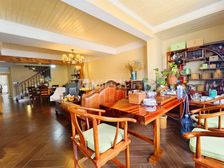 装修近200万,带露台,五房可以做6房